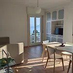 Breathtaking View In The Heart Of Apartman
