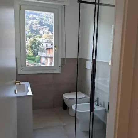 Apartment Breathtaking View In The Heart Of Stresa