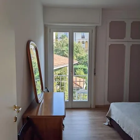 Breathtaking View In The Heart Of סטרסה