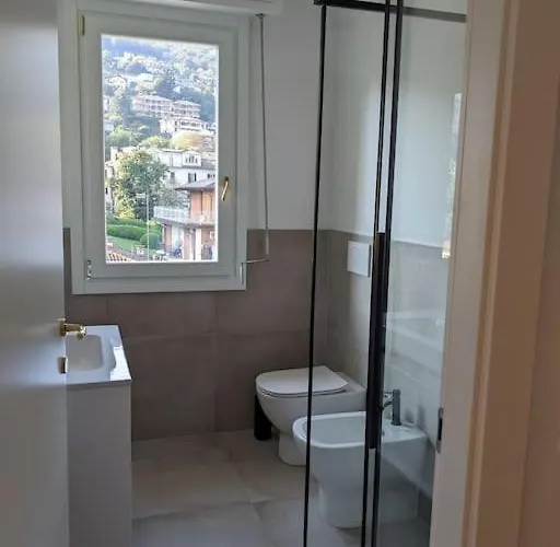 Apartman Breathtaking View In The Heart Of Stresa