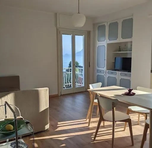 Breathtaking View In The Heart Of Apartment